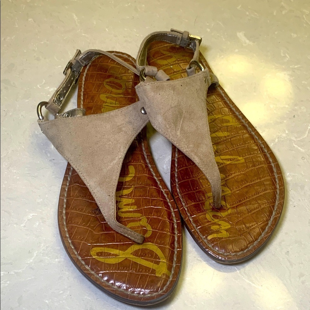 Sam Edelman suede Tan flat sandals, size 8